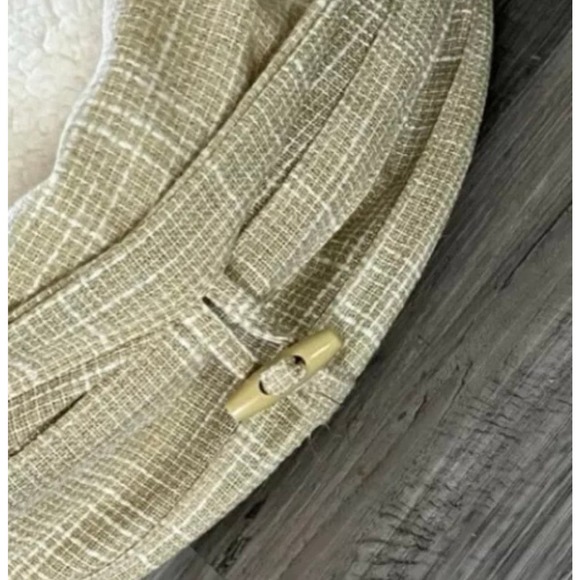 NEW Collapsible PET CAVE Covered Dog / Cat Pet Bed + Pillow 16” Boots & Barkley - Picture 4 of 7